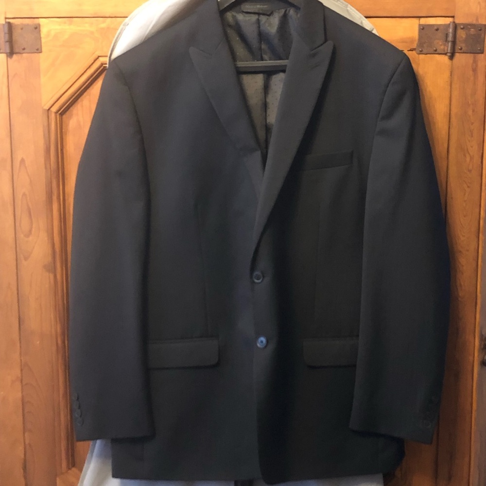 Men’s Suit Coat